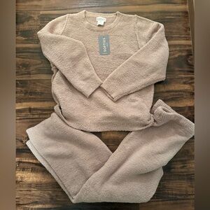 Softies Solid Marshmallow Reverse Seam Crew Neck Lounge Set with Bracelet Sleeve